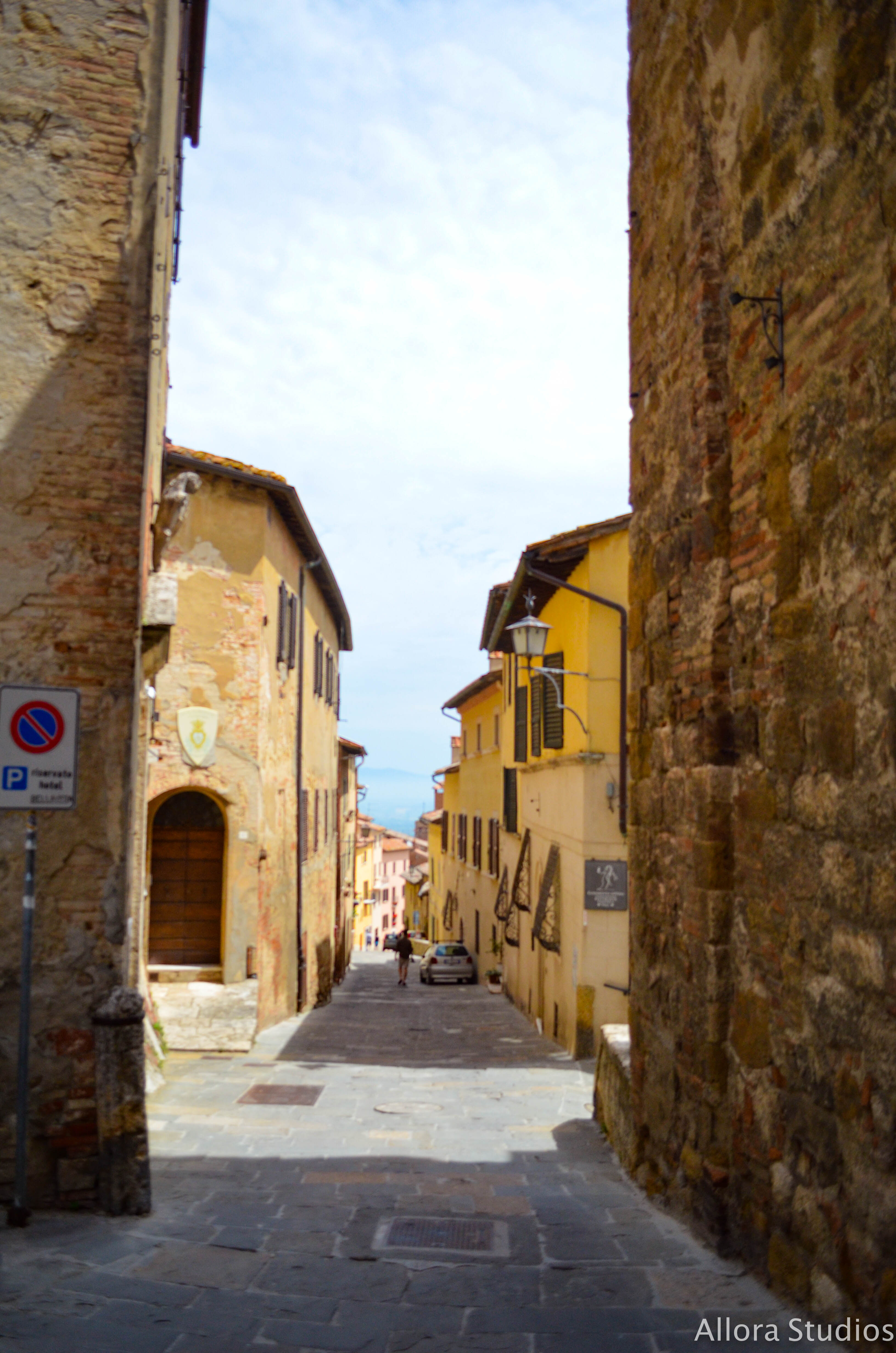 tuscan winery, tuscany, tuscan, tuscana, tuscan wine, tuscan winery, vino tuscano, vino tuscana, vino, osteria, italy, italian, italian winery, italiano, italiana, italia, travel photography, travel, travel hack, travel hacking, travel affordability, affording travel, budget traveling, traveling, world traveling, photographer, travel photographer, photography, travel photography, atlanta photography, atlanta photographer, architectural photography, architectural photographer, italian photography, photography italia, allora studios, skyline, horizon, tuscan horizon,